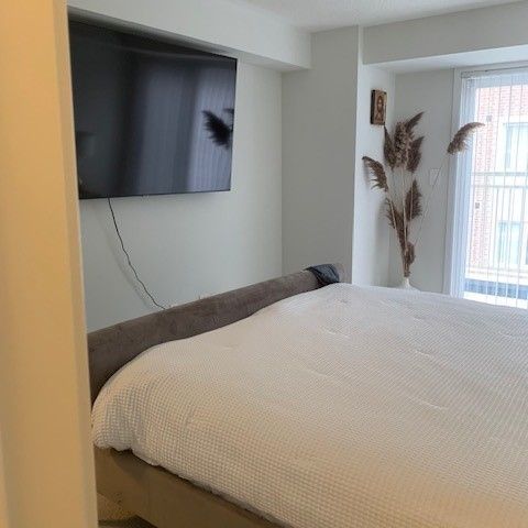 For Lease - 31 Honeycrisp Crescent Unit# 66, Vaughan, Ontario - Photo 1