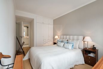 Apartamento T3 na Foz com varanda