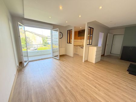 Location Appartement 2 pièces 54m² - Photo 2