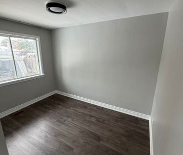 For Lease - 26 Moncrieff Drive Unit# Upper, Toronto, Ontario - Photo 1