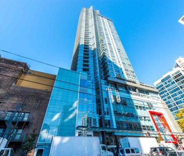 LUXURY FURNISHED 1BR + Den (downtown vancouver) FOR RENT - Photo 1