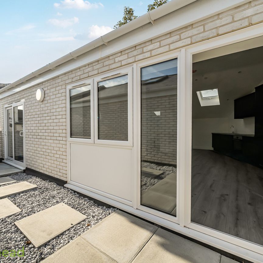 Portland Road, London, SE25 - Photo 1