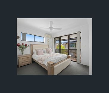 8/5 Aquila Court, Mermaid Waters, Qld 4218 - Photo 6