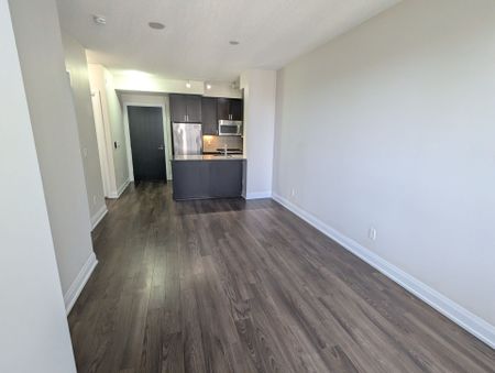 For Lease - 18 Graydon Hall Drive Unit# 1407, Toronto, Ontario - Photo 4