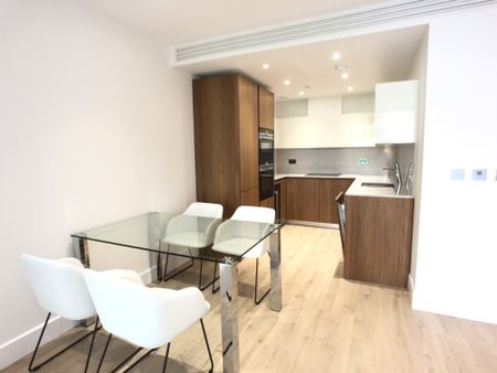 2 bed Apartment in Neroli House 14 Piazza Walk, Aldgate East, E1 8ZH - Photo 4