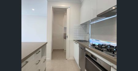 4 Bedroom Home - Photo 3