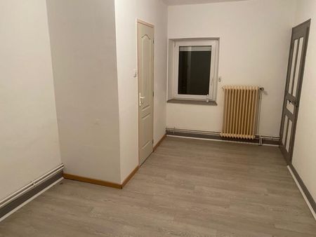 Location Maison 4 pièces 90m² JOEUF 54240 - Photo 2