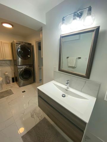 For Lease - 59 Leggett Avenue Unit# Main, Toronto, Ontario - Photo 4