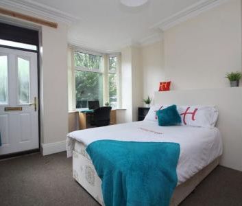 Brighton Terrace Road, S10 1NU - Photo 3