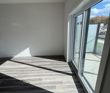 For Lease - 1100 Lackner Place Unit# 116, Kitchener, Ontario - Photo 1