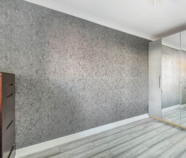 Price £1,650 pcm - Available Now - Unfurnished - Photo 1