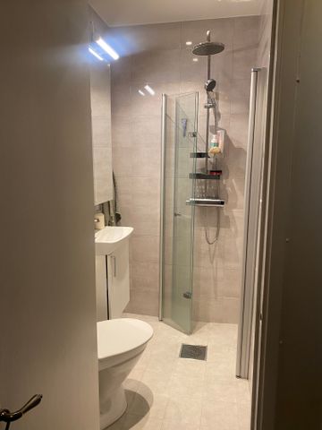 Råsundavägen, Solna - Photo 2