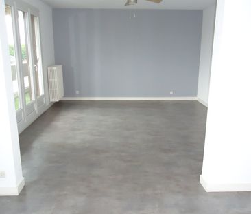 Location Appartement 4 pièces 78m² FOURCHAMBAULT 58600 - Photo 1