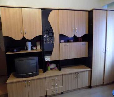 Apartament 3 camere, 60 mp, zona strazii Retezat - Fotografie 4