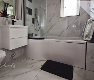 4 bedroom semi-detached house to rent - Photo 6