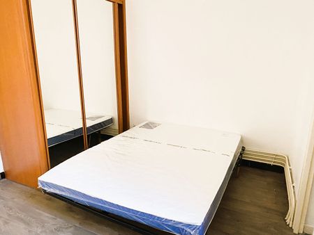 Location Appartement 3 pièces 66m² - Photo 4