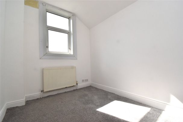 Coronation Road, Ipswich, Suffolk, IP4 5EN - Photo 1