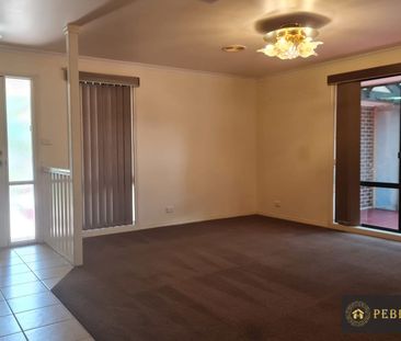 63 Knightsbridge Drive, Tarneit VIC 3029 - Photo 4