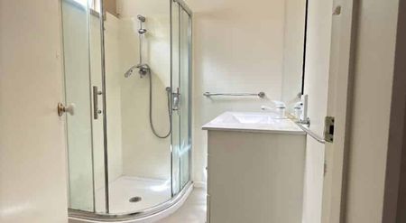 24a Apriana Avenue , Glen Innes, Auckland - Photo 3