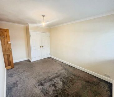 2 bedroom maisonette to rent - Photo 2