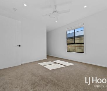Brand New - Premium Finishes - Multiple Living Zones - Your Next Ad... - Photo 6