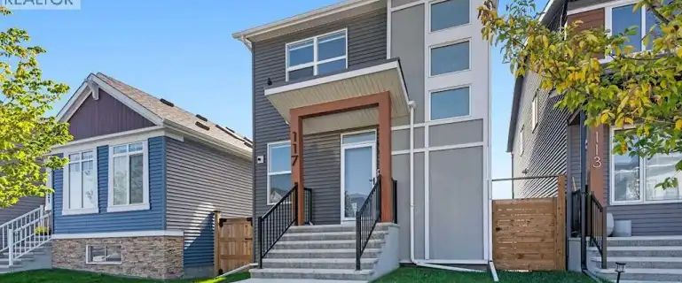 Newly built 3 + 1 bedroom, 3 bathroom home for rent in Rockland Park. | 117 Rochester Way Northwest, Calgary - Photo 1