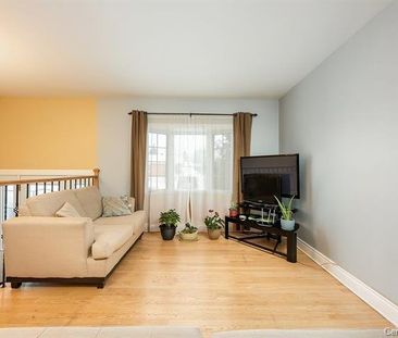 Maison de plain-pied - 3860 Av. Maupassant - Photo 3