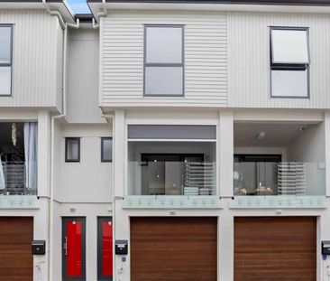 3 Bedroom Delight - Photo 2