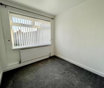 Castleford Road, Hylton Castle, Sunderland - Photo 3