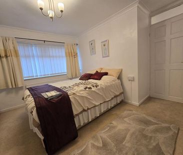 3 bedroom terraced house to rent - Photo 5