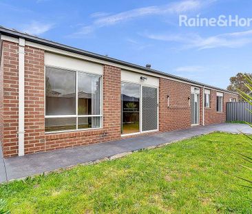 85 Gateshead Street, Craigieburn, VIC 3064 - Photo 4