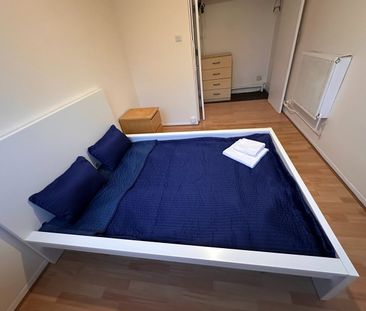 2 Bed Flat, Kelson House, E14 - Photo 1