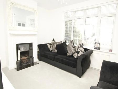 2 bedroom terraced house to rent - Photo 2