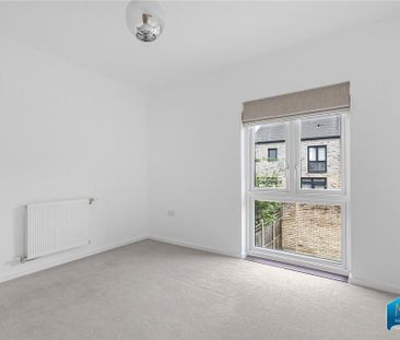 4 bedroom terraced house to rent - Photo 2