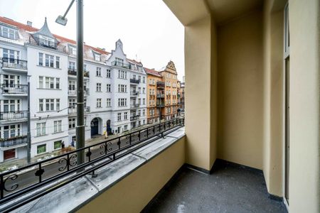 Nowe mieszkanie urządzone kamienica balkon Wilda - Zdjęcie 3