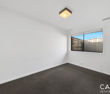1/14 Codrington Street, Cranbourne - Photo 4