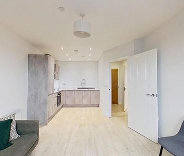 1 bedroom flat to rent - Photo 1