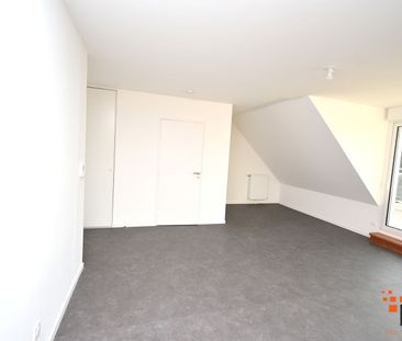 Location Appartement 3 pièces 71m² - Photo 3