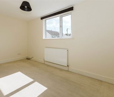 Kingsholme Road, - Photo 3