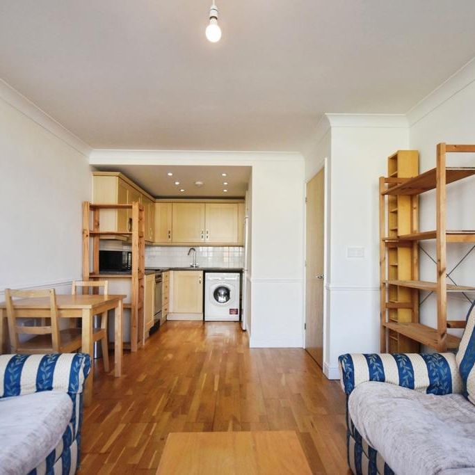 1 bedroom apartment to rent - Photo 1