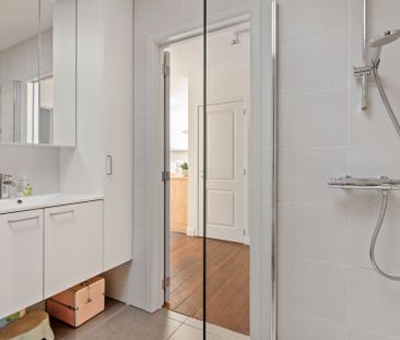 Instapklaar appartement met 2 slaapkamers, terras en staanplaats - Foto 4