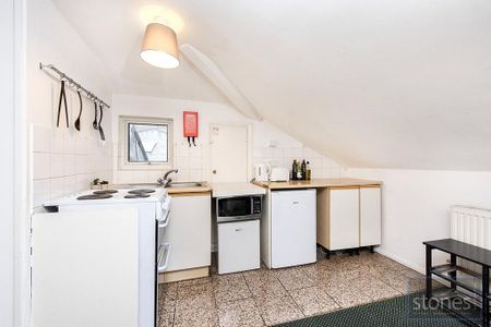 Property to rent - Photo 4