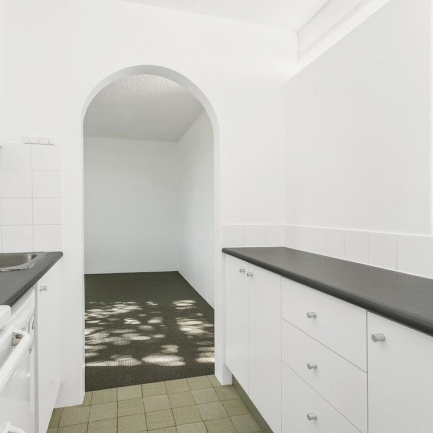 CENTRALLY LOCATED & NORTH FACING - Photo 1