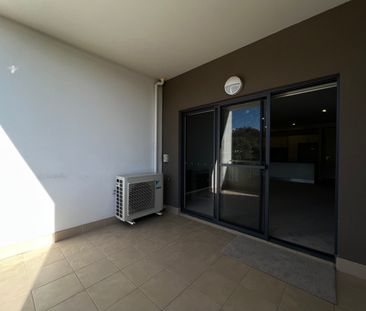 11/29 State Circle, Deakin ACT 2600 - Apartment For Rent | Domain - Photo 2