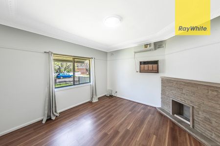 For Rent - Freshly Renovated 3-Bedroom Home in Prime Parramatta Location - Photo 3