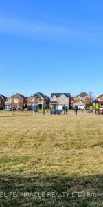 48 STIRRUP COURT - Photo 4