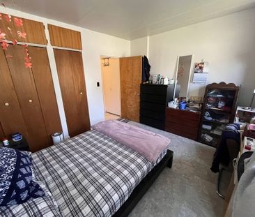 541 College St, Unit 2, Kingston, ON - Photo 5