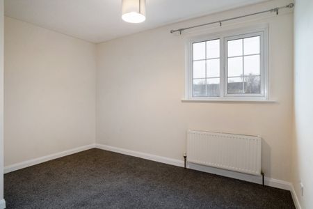 2 bedroom terraced house to rent - Photo 4