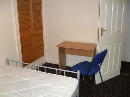 Ladysmith Road, PRESTON PR2 2JB - Photo 3