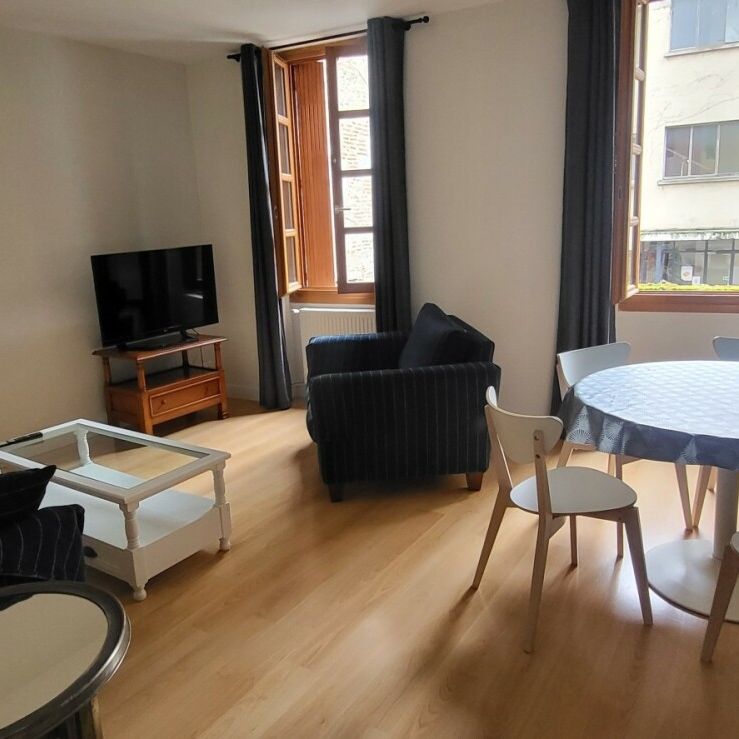 Location Appartement 3 pièces CAHORS 46000 - Photo 1